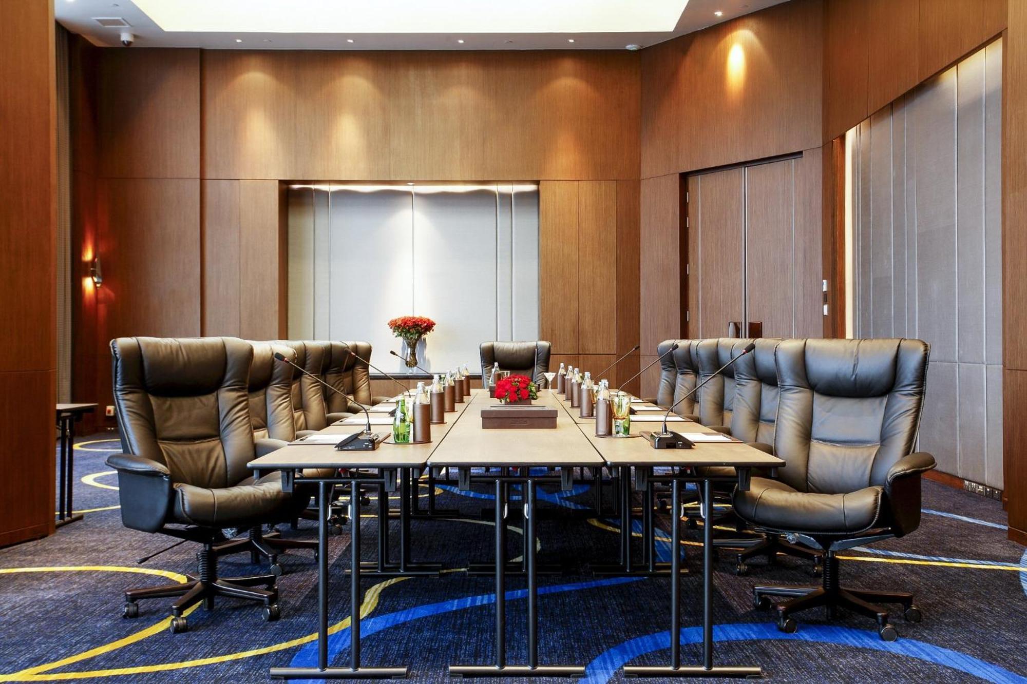 Centara Grand At Centralworld Bangkok Exteriér fotografie Meeting room